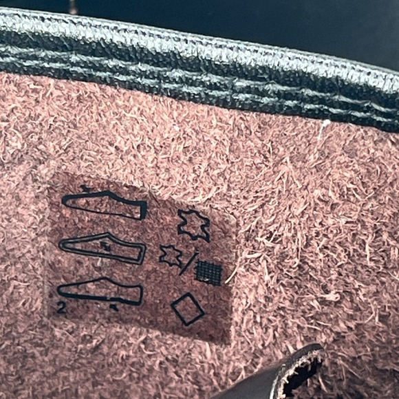 Dr. Martens Womens Boot 6 Arcadia Red Cherry Black Leather Lace Up Combat 1460 - Picture 9 of 16